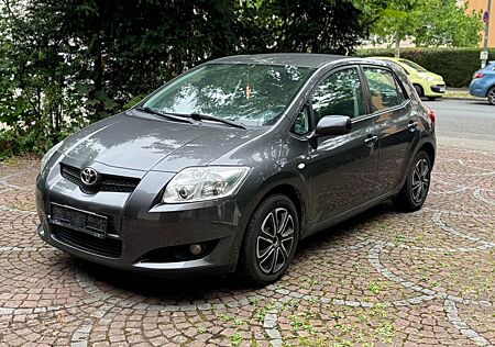 Toyota Auris 1.4 VVT-i Luna Luna