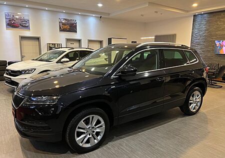 Skoda Karoq 1,6TDI*DSG*NAVI*MATRIX*KEY*ACC*17"PDC*1HAA