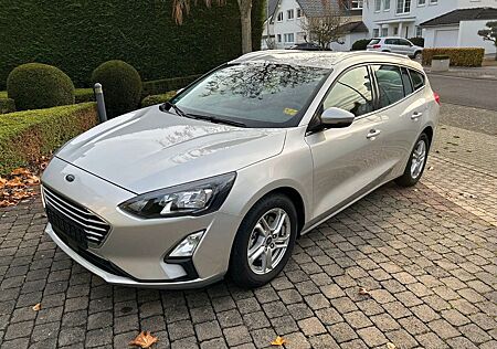 Ford Focus Turnier Cool & Connect Winterpaket