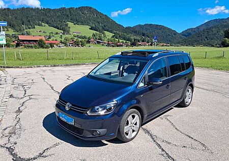 VW Touran Volkswagen 2.0 TDI CUP AHK, Panorama-SD, WR