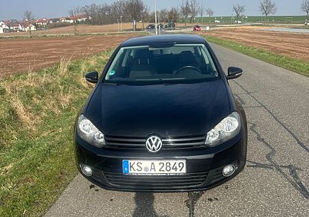 VW Golf Volkswagen 1.4 mit AHK