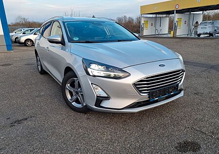 Ford Focus 1,5 EcoBlue 88kW Cool & Connect Turnie...
