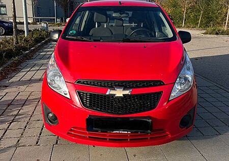 Chevrolet Spark 1.0 + Klima, Allwetterreifen, 67PS