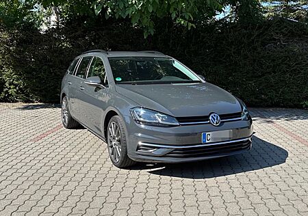 VW Golf Volkswagen 2.0 TDI SCR DSG Comfortline Variant Com...