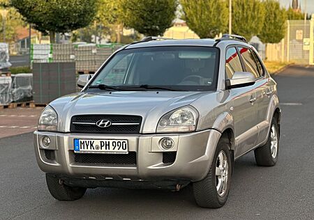 Hyundai Tucson 2.0 GLS KLIMA/AHK/TÜV NEU