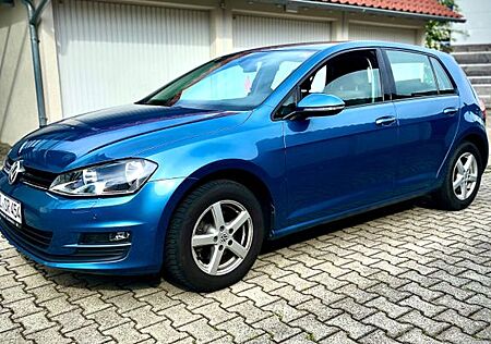 VW Golf Volkswagen 1.2 TSI 63kW BMT Comfortline BlueMotion
