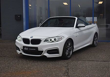 BMW M235i 235 Cabrio iAS Adaptive M Suspension Leather Xen