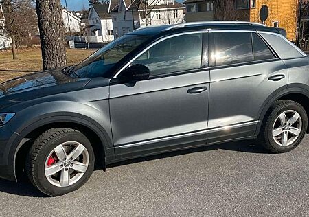 VW T-Roc Volkswagen 1.5 TSI ACT OPF DSG Sport Sport