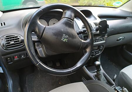 Peugeot 206 CC Cabrio HDi 110