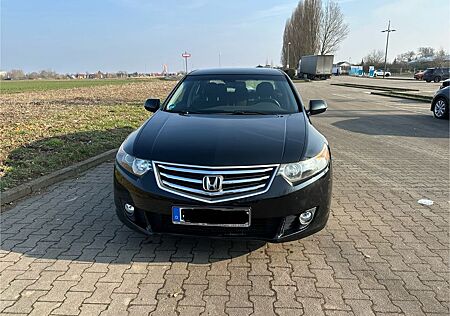 Honda Accord 2.0 Elegance Automatik Elegance