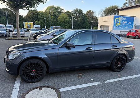Mercedes-Benz C 200 CDI -