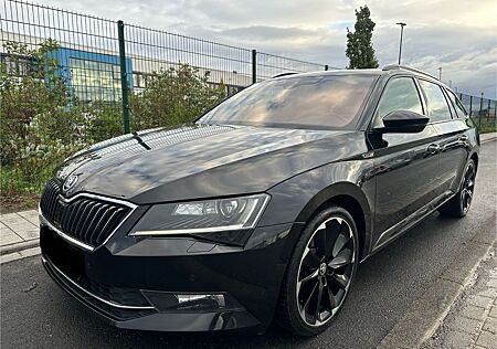 Skoda Superb gebraucht kaufen Skoda Superb TDI DSG 4x4 Combi SportLine