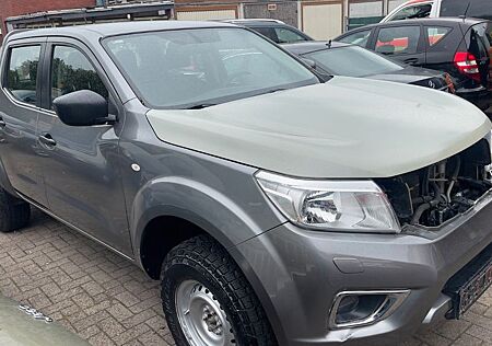 Nissan Navara NP300 Visia Double Cab 4x4 TÜV 07.26