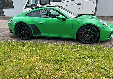Porsche 992 Carrera 4 GTS Coupé Carrera