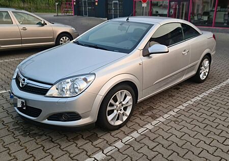 Opel Astra 1.6 TWINPORT Cosmo Cosmo