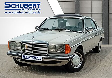 Mercedes-Benz 230 Coupe W123 Leder SD Tel.-Vorb. BT NR
