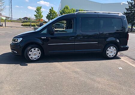 VW Caddy Volkswagen Maxi Highline BMT Top Zustand