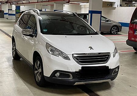 Peugeot 2008 Allure/Panorama/Navi/T-Leder/Klimaauto/Shzg