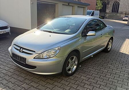 Peugeot 307 CC Cabrio / TÜV Neu