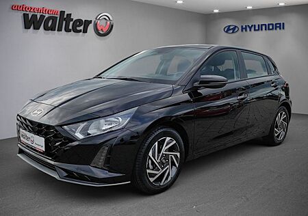 Hyundai i20 1,0l/ Trend/ Einparkhilfe hinten/ Navi