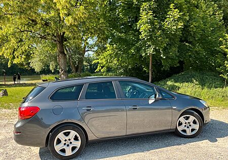 Opel Astra Sports Tourer 1.6 Turbo Sport 132kW Au...