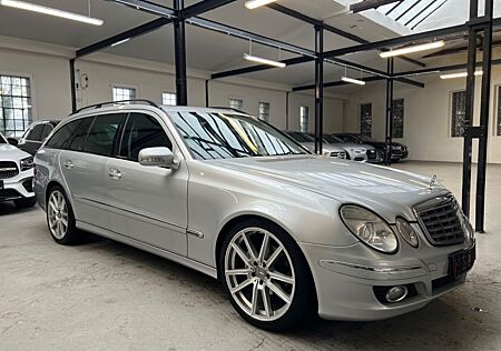 Mercedes-Benz E 200 T-Modell Kompr. Elegance *PDC*SHZ*SCHIEBED