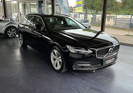 Volvo V90 Kombi Momentum Pro