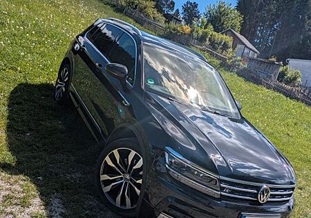 VW Tiguan Volkswagen 2.0 TDI SCR 176kW DSG BMT 4MOT Highli...