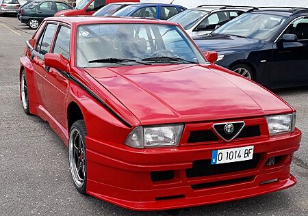 Alfa Romeo 75