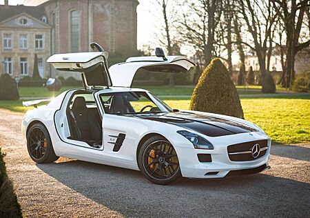 Mercedes-Benz SLS AMG COUPÉ FINAL EDITION