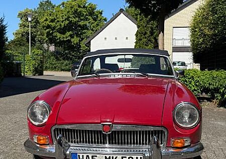 MG MGB Cabrio Rechtslenker Overdrive