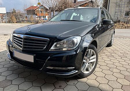 Mercedes-Benz C 180 T BlueEFFICIENCY ELEGANCE AHK NAVI