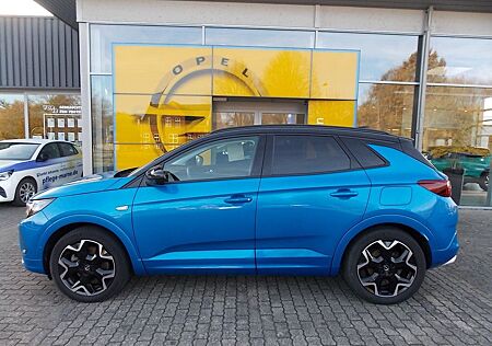 Opel Grandland X 1.6T Hybrid4 Ultimate/NightVision/Le