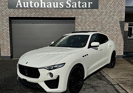 Maserati Levante GranSport S *1 Hand*Carbon*B&W*LED*