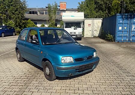 Nissan Micra Magic Automatic (8 fach, Schiebedach)