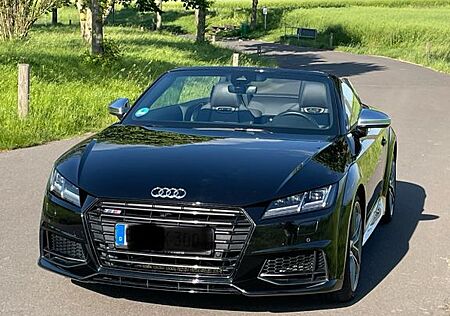 Audi TTS Roadster 2.0 TFSI S tronic quattro -