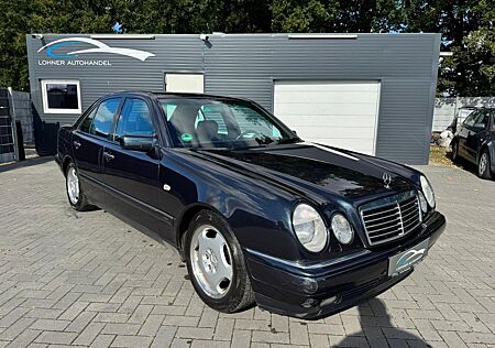 Mercedes-Benz E 230 AVANTGARDE/AUTOMATIK/S-DACH/SHZ/XENON