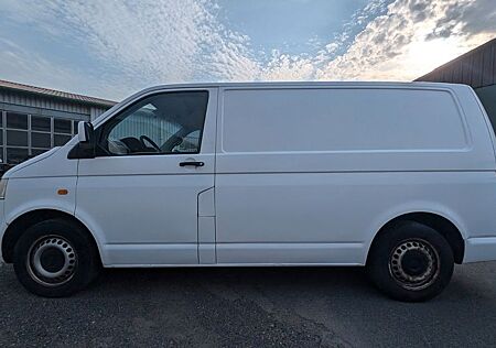 VW T5 Transporter Volkswagen 1.9 TDI mit AHK / 1 Vorbesitzer