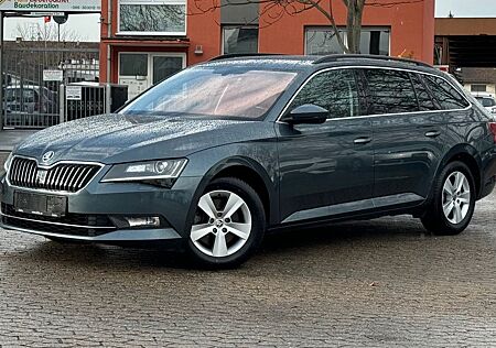 Skoda Superb Combi Ambition VOLLLEDER