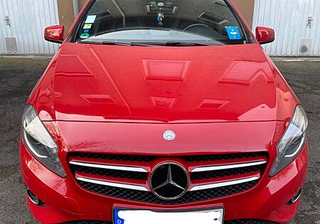 Mercedes-Benz A 180 -