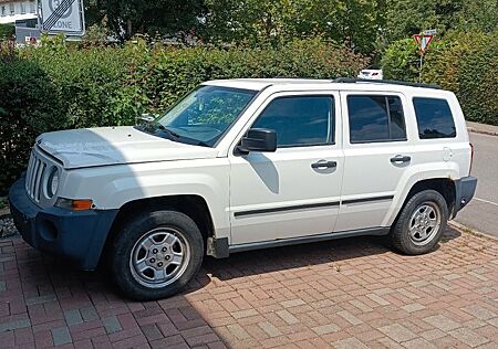 Jeep Patriot Limited 2.4 CVT ECO+ Limited ECO+