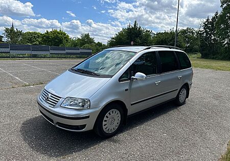 VW Sharan Volkswagen 2.0TDI (DPF) Comfortline Comfortline