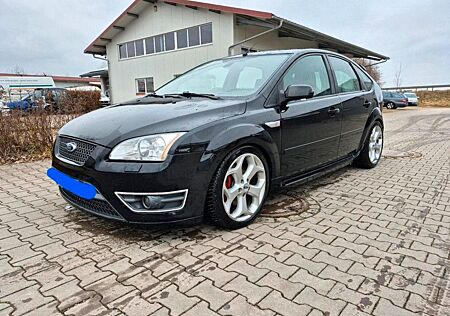 Ford Focus 2,5 ST