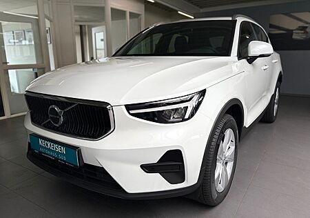 Volvo XC 40 XC40 B3 Automatik Core Winter-Paket MJ26 sofort