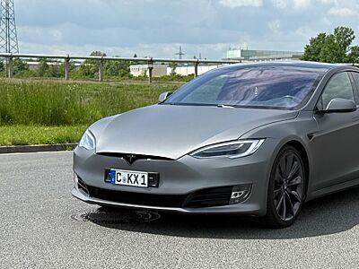 Tesla Model S Premium Paket ALLRAD PANO MCU2 CCS 525ps
