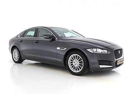 Jaguar XF 2.0D Portfolio Premium-Business-Pack Aut *WIN