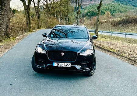 Jaguar F-Pace 25d AWD R-Sport Automatik R-Sport - Apprv