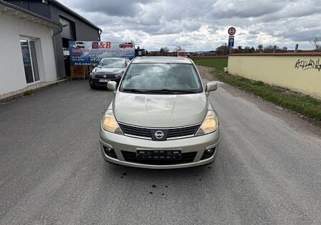 Nissan Tiida Tekna