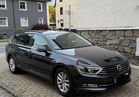 VW Passat Variant Volkswagen 1.4 TSI ACT Comfortline Varia...