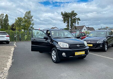 Toyota RAV 4 2.0 4X4 Klima